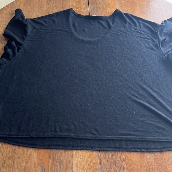 Old Navy size 3X black flutter sleeves deep scoop neck lightweight linen blend - Picture 13 of 14